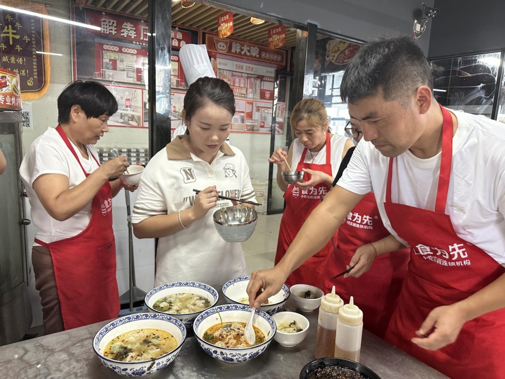 全职宝妈看过来！2026衡阳小本摆摊开店创业，千里香馄饨3大核心卖点