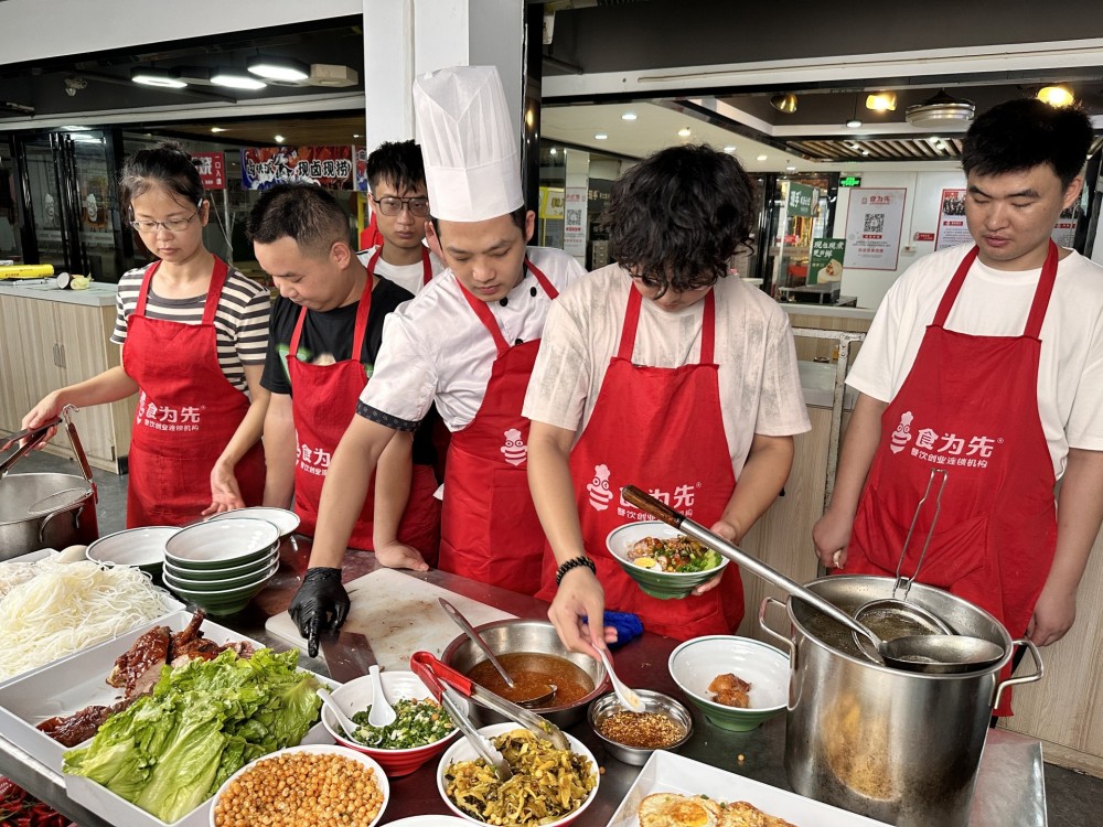 2026东莞美食开店摆摊小吃创业基地排行榜前10名